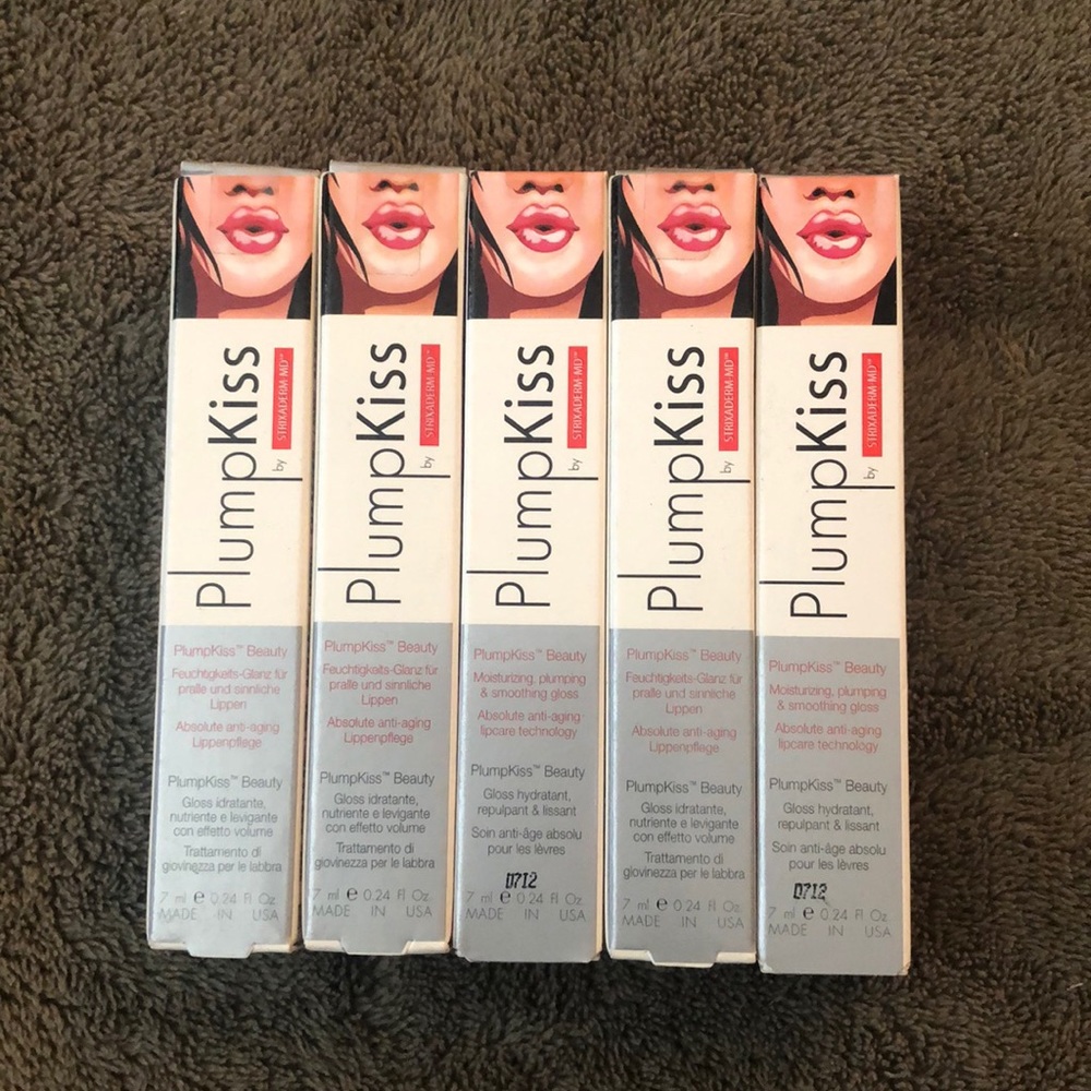Five plump kiss lipstick